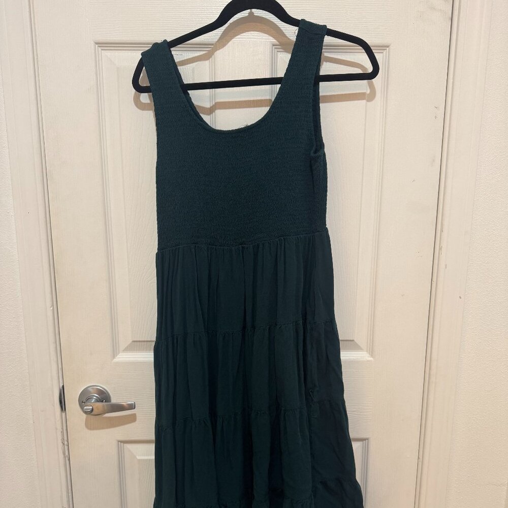 Casual, smocked midi dress